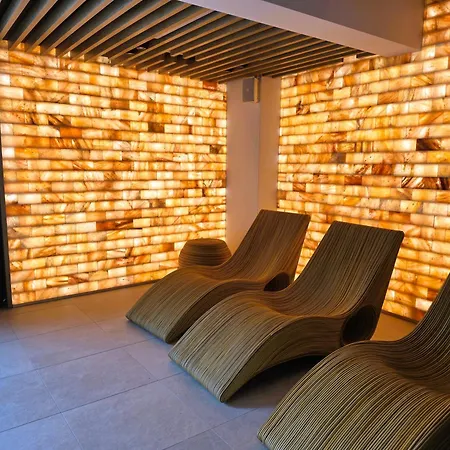 Lejlighed Baltycki Azyl - Baseny Ogrzewane , Jacuzzi, Sauny, Kryta Sala Zabaw, Bilard