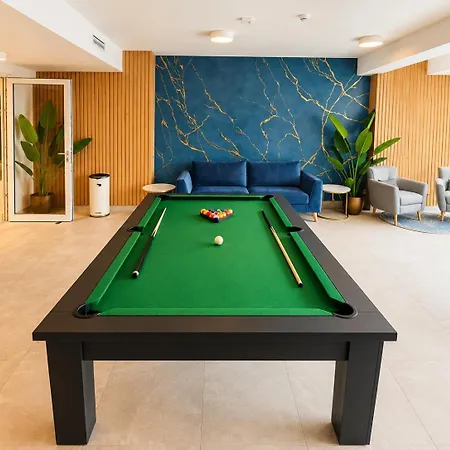 Apartment Baltycki Azyl - Baseny Ogrzewane , Jacuzzi, Sauny, Kryta Sala Zabaw, Bilard Jastrzębia Góra